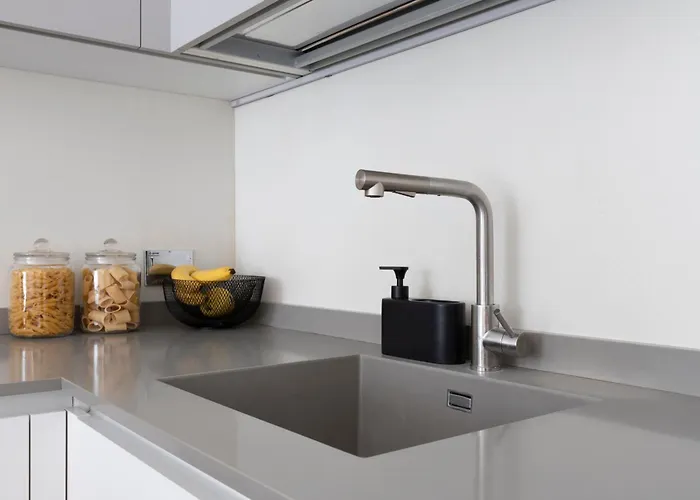 Elegant Flat In Ponte Milvio * Roma