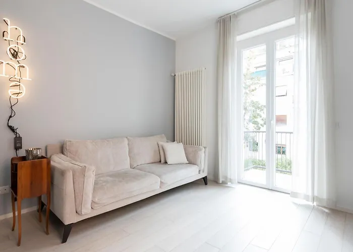 Elegant Flat In Ponte Milvio Roma